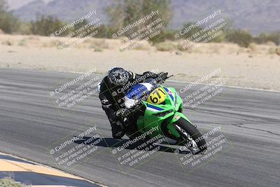 media/Oct-05-2025-CVMA (Sun) [[beeef4f201]]/Race 3-Amateur Supersport Middleweight/